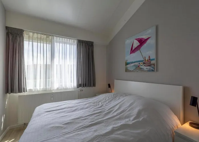 35 For 4 Guests, Callanstoog